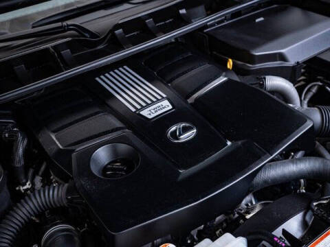 2022 Lexus LX 600 F SPORT Handling