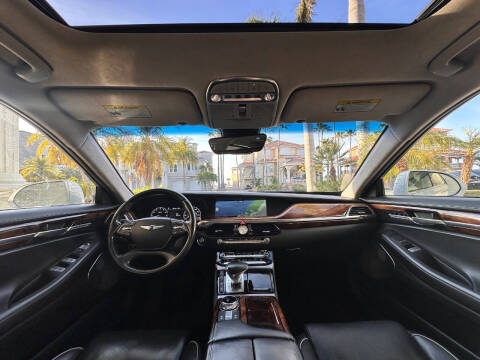 2017 Genesis G90 5.0 Ultimate