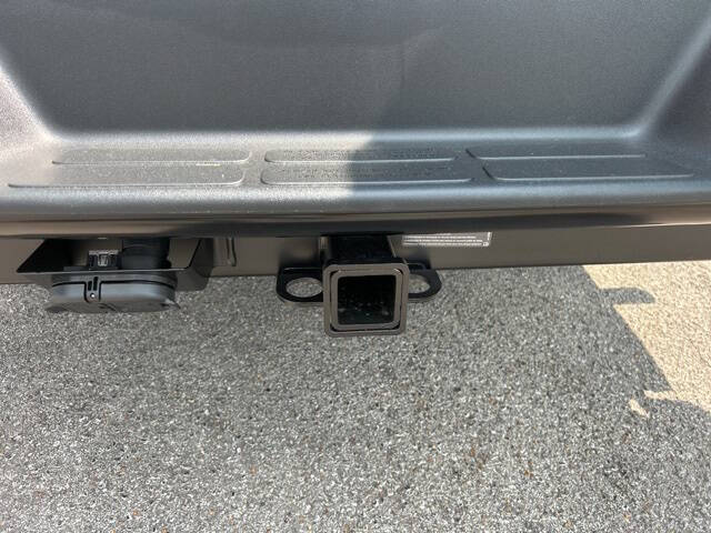 2025 Chevrolet Express 2500