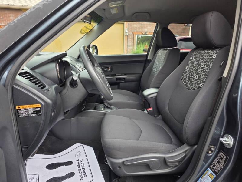 2011 Kia Soul +
