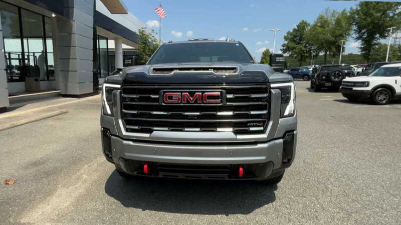 2025 GMC Sierra 2500HD