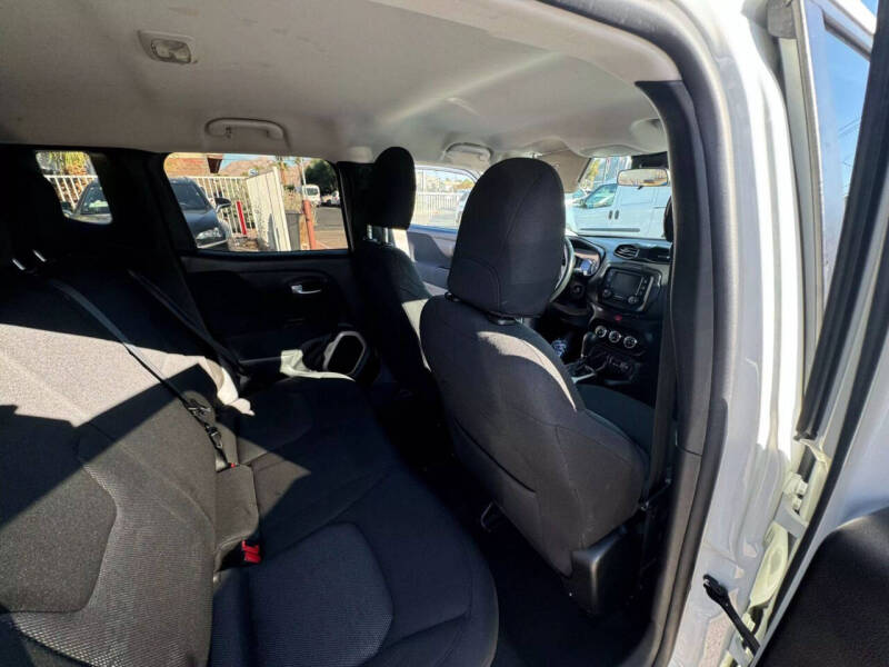 2017 Jeep Renegade Latitude