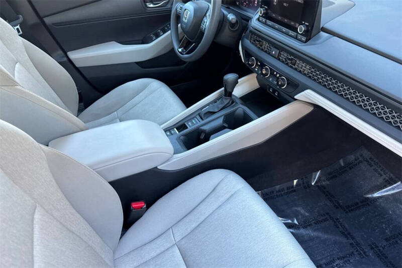 2024 Honda Accord LX