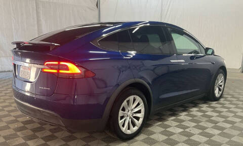 2020 Tesla Model X Long Range