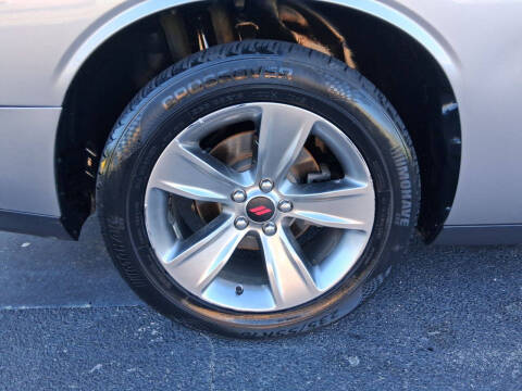 2016 Dodge Challenger SXT