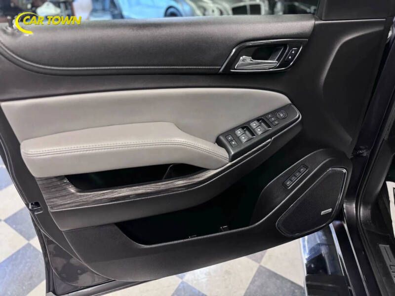 2017 Chevrolet Suburban LT