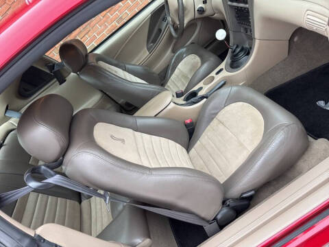 2001 Ford Mustang SVT Cobra