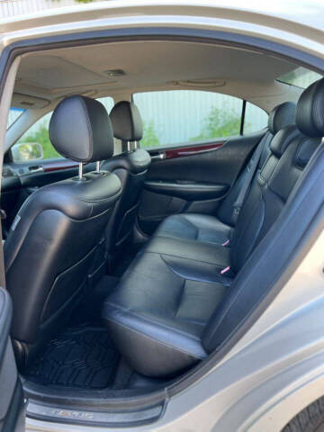 2004 Lexus ES 330