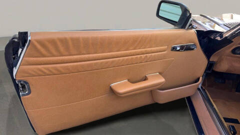 1986 Mercedes-Benz 560-Class 560 SL