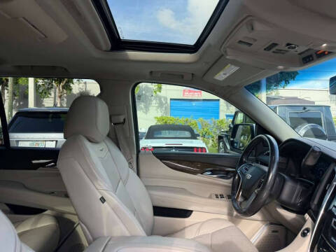 2019 Cadillac Escalade Premium Luxury