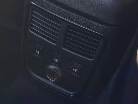 2012 Chrysler 300 S V6