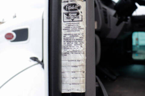 2020 Peterbilt 348