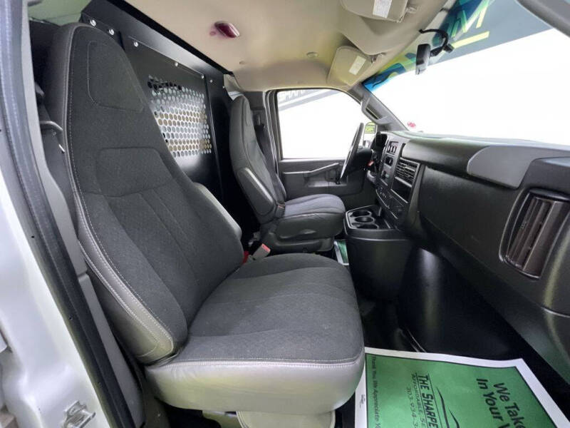 2022 Chevrolet Express 2500