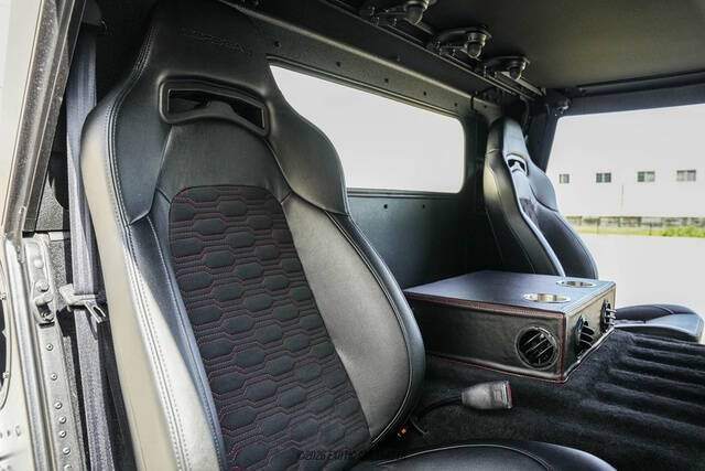 2018 AM General Hummer