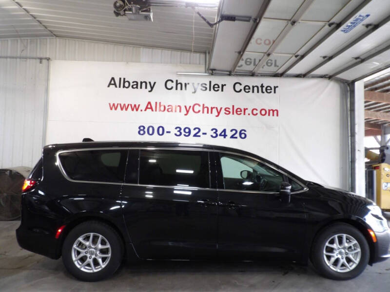 2023 Chrysler Pacifica Touring L
