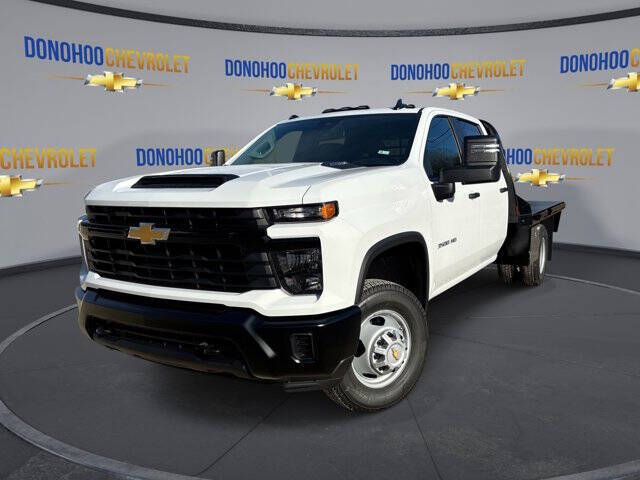 2026 Chevrolet Silverado 3500HD CC Work Truck