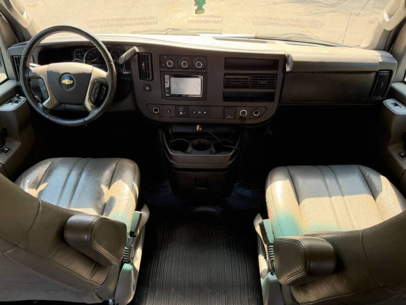 2017 Chevrolet Express LS 2500