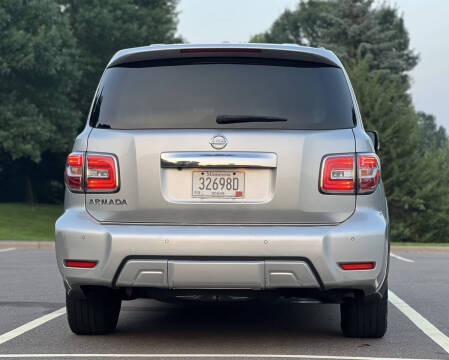 2017 Nissan Armada SV