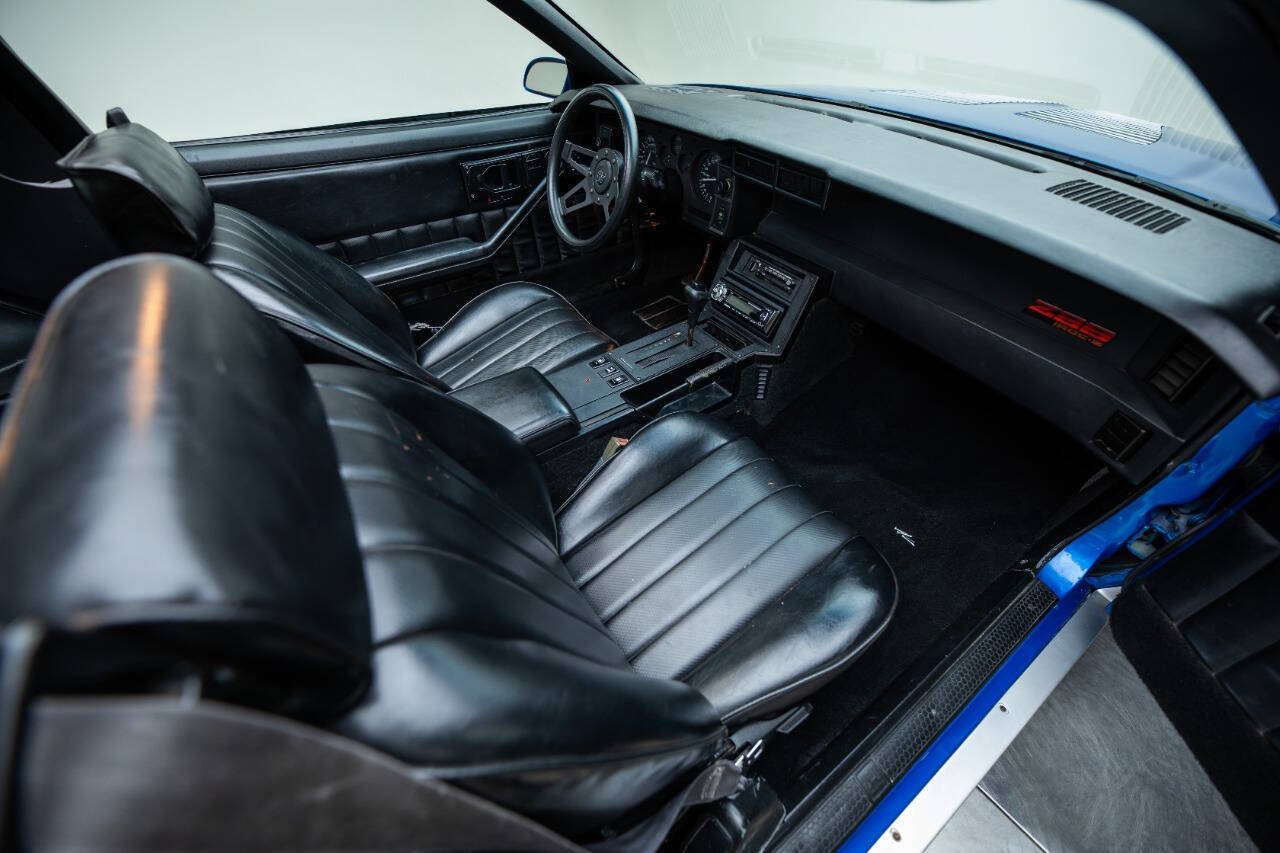 1989 Chevrolet Camaro 118