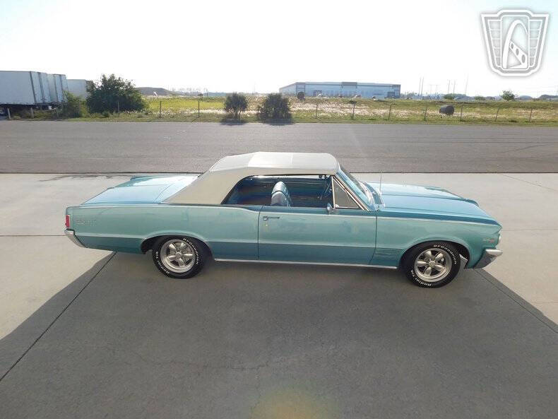 1964 Pontiac Tempest