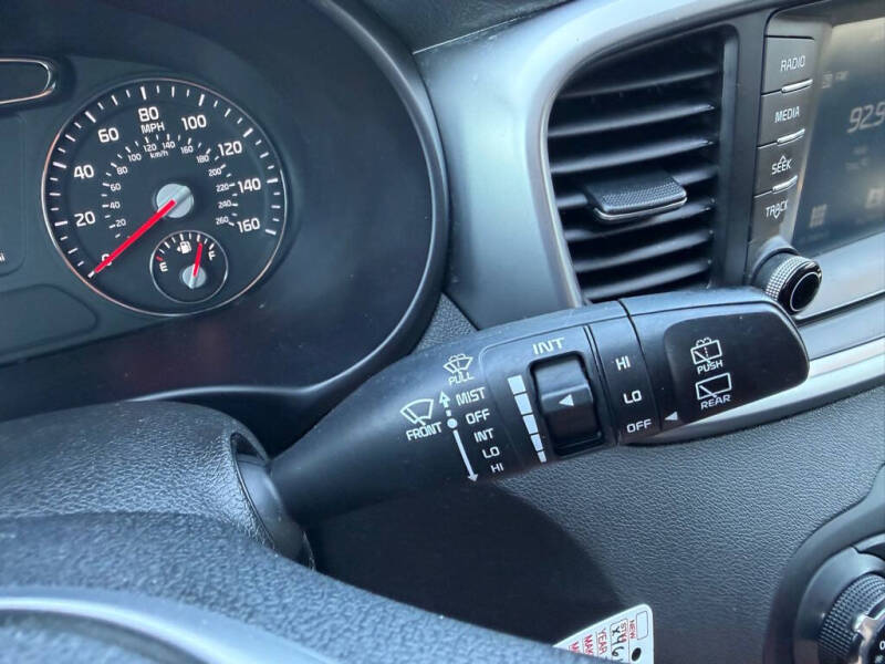 2019 Kia Sorento LX