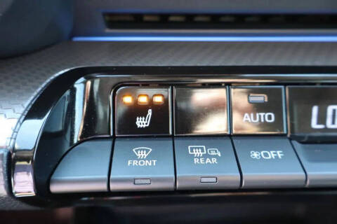 2023 Toyota Prius XLE