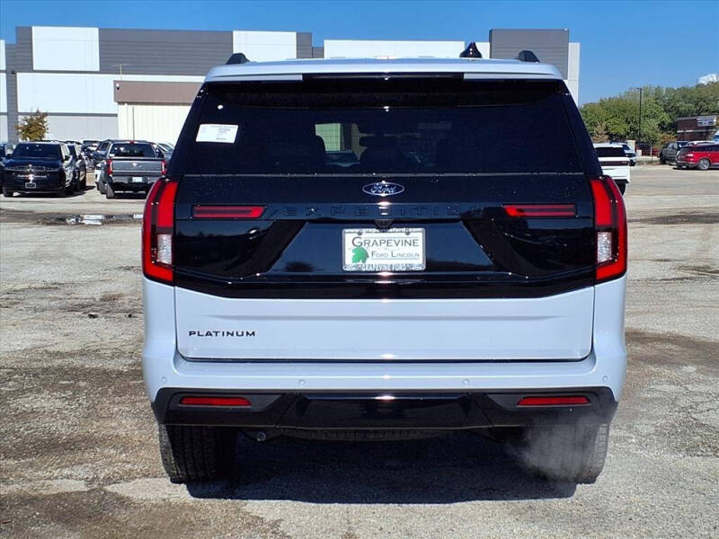 2025 Ford Expedition Platinum