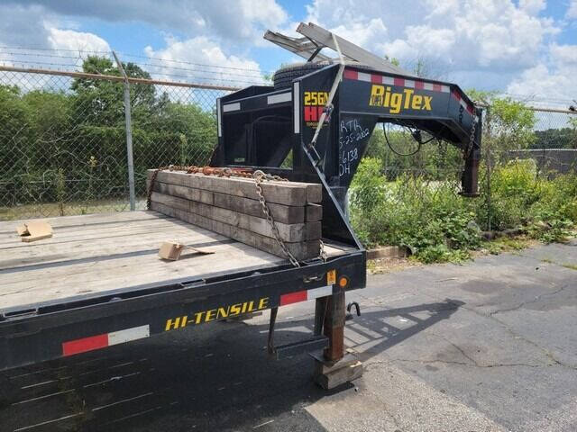2020 Big Tex Trailer 25GN-35BK-5MR