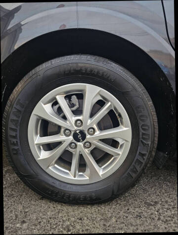 2022 Kia Carnival LX