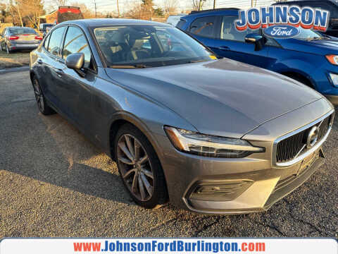 2019 Volvo S60 T6 Momentum