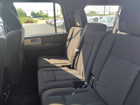 2017 Ford Expedition EL XLT