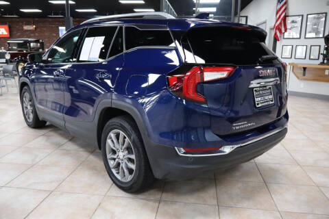 2022 GMC Terrain SLT