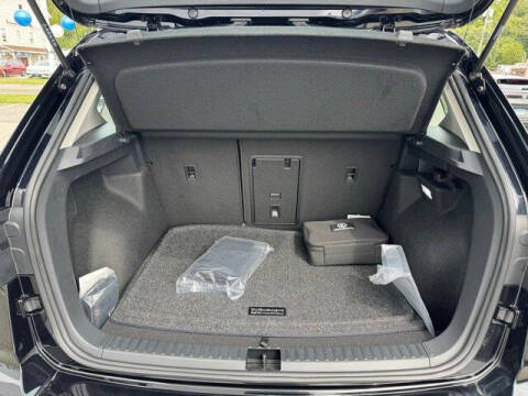 2025 Volkswagen Taos S 4Motion