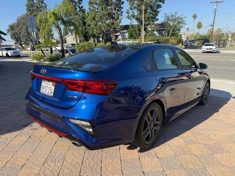 2020 Kia Forte GT Line