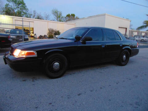2006 Ford Crown Victoria for sale at CHEVYEXTREME8 USED CARS in Holly Hill FL