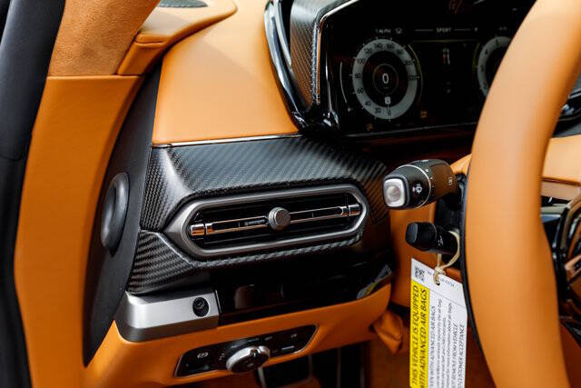 2026 Aston Martin Vantage