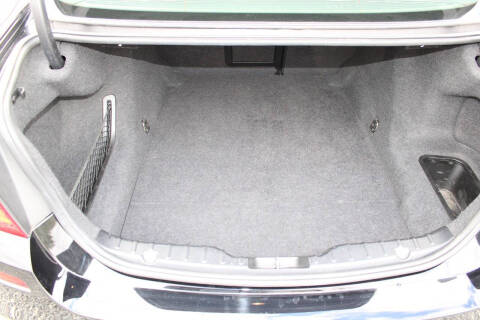 2011 BMW 5 Series 550i xDrive