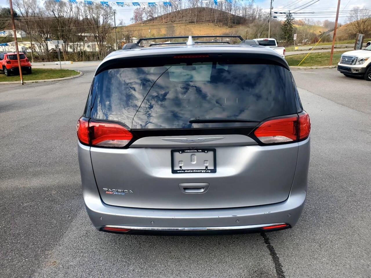 2017 Chrysler Pacifica for sale at Auto Energy in Lebanon, VA