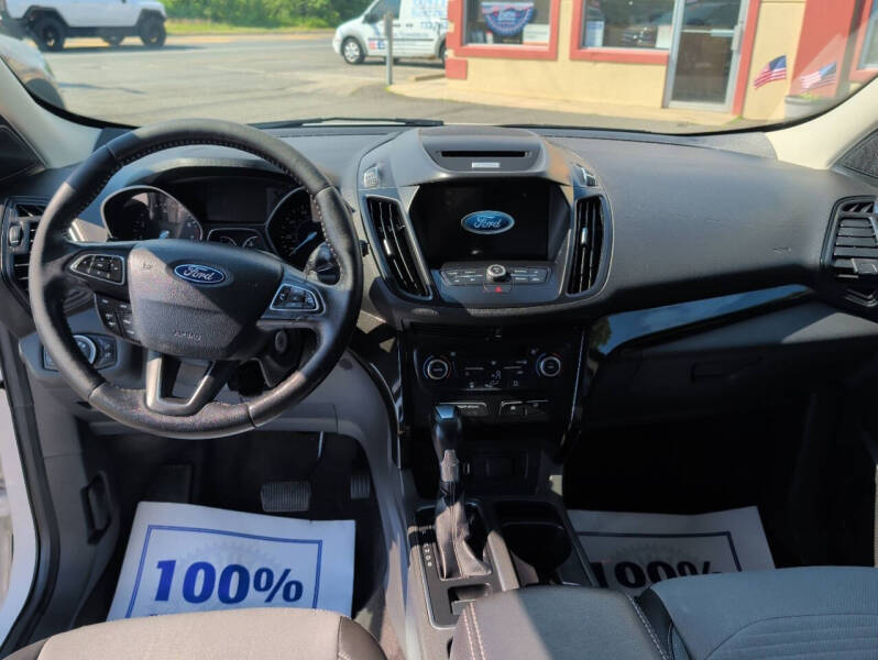 2017 Ford Escape SE