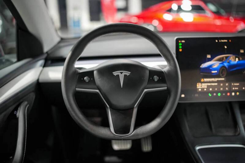2024 Tesla Model Y Performance