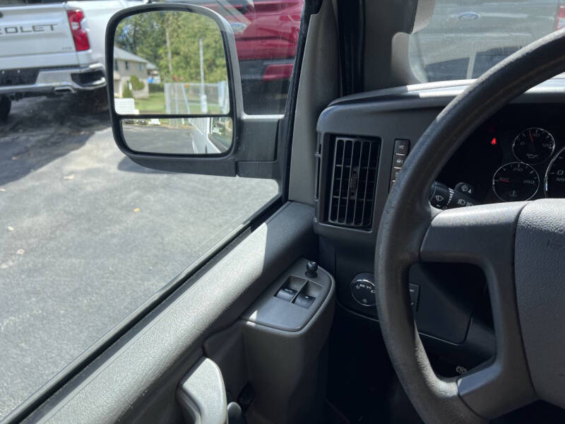 2018 GMC Savana 2500