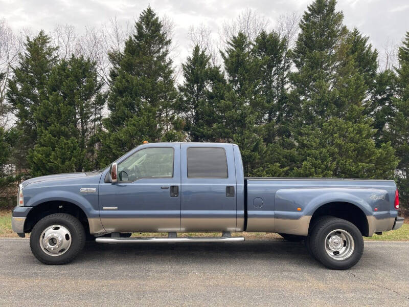 2006 Ford F-350 Super Duty for sale at DLUX Motorsports in Fredericksburg VA