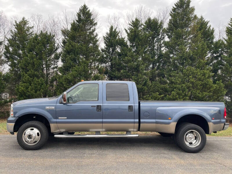 2006 Ford F-350 Super Duty for sale at DLUX MOTORSPORTS in Ladson SC