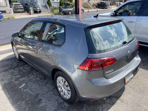 2015 Volkswagen Golf TSI S