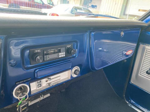 2011 Chevrolet Apache