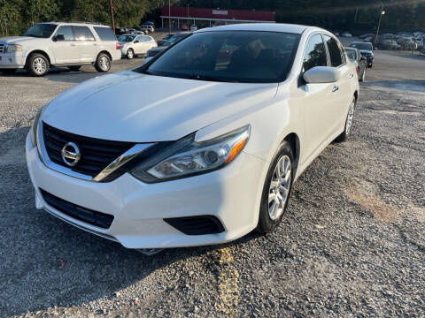 2017 Nissan Altima for sale at Certified Motors LLC in Mableton GA