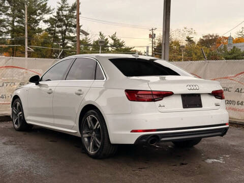 2017 Audi A4 2.0T quattro Premium Plus