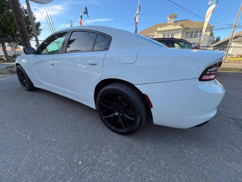 2019 Dodge Charger SXT