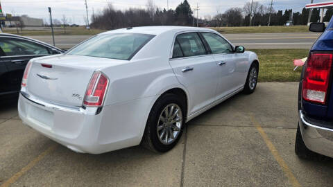2014 Chrysler 300 C