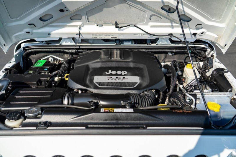 2012 Jeep Wrangler Unlimited Sport